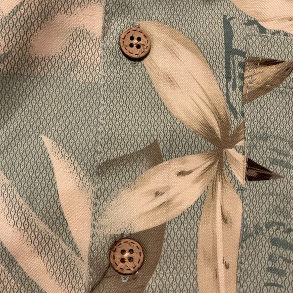 Island Republic Men’s Hawaiian Shirt Multicolor Short Sleeve - Picture 5 of 7